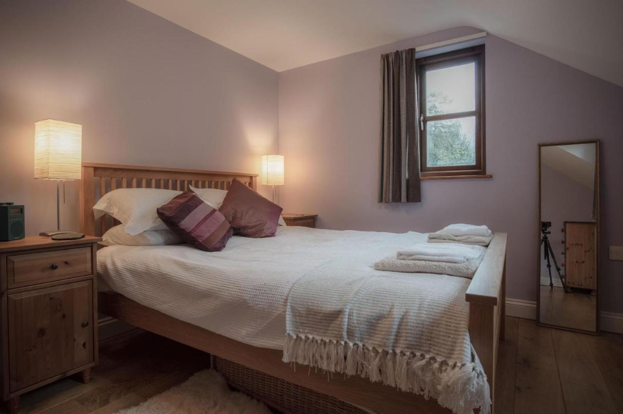 Llais Afon - 3 Bedroom Holiday Home - Фишгард Екстериор снимка
