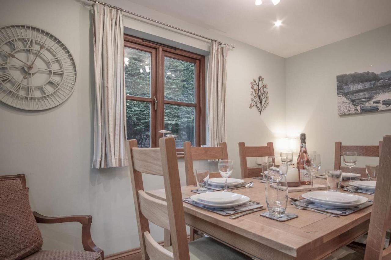 Llais Afon - 3 Bedroom Holiday Home - Фишгард Екстериор снимка