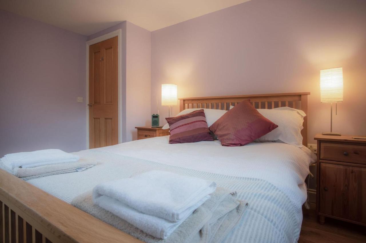 Llais Afon - 3 Bedroom Holiday Home - Фишгард Екстериор снимка