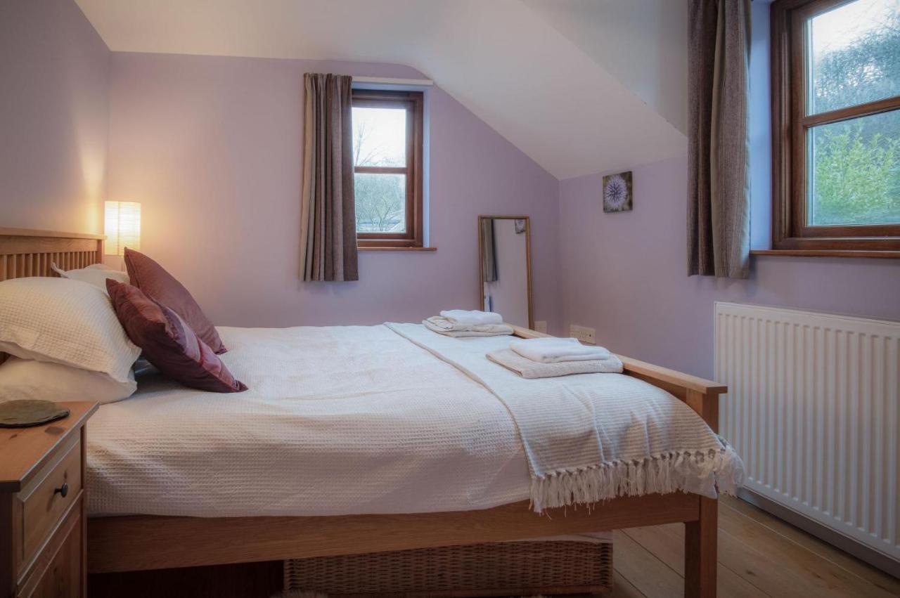 Llais Afon - 3 Bedroom Holiday Home - Фишгард Екстериор снимка