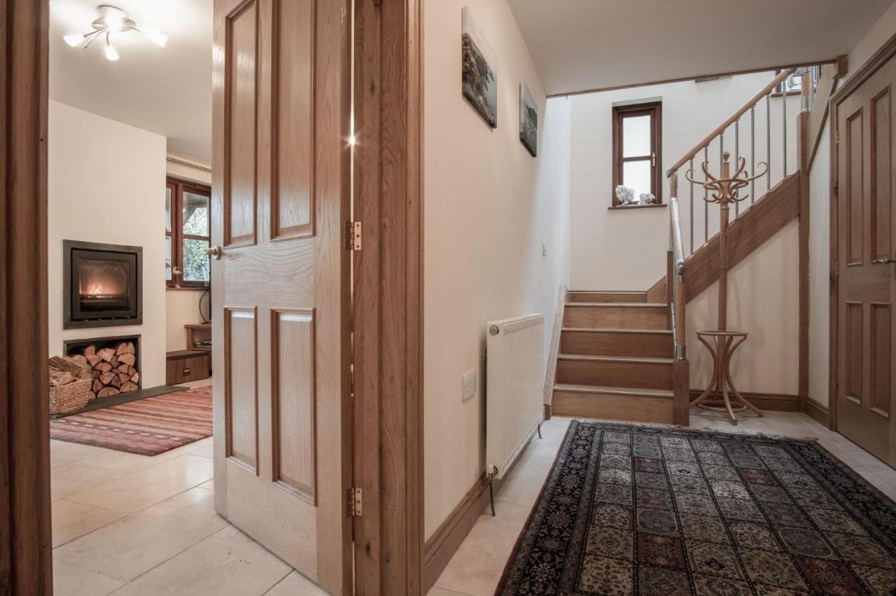 Llais Afon - 3 Bedroom Holiday Home - Фишгард Екстериор снимка